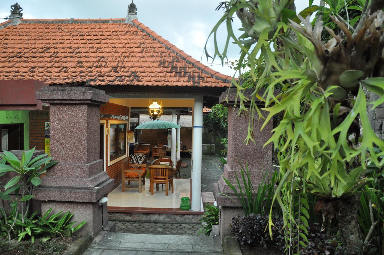 Soni Backpacker House Hostel อูบุด ภายนอก รูปภาพ